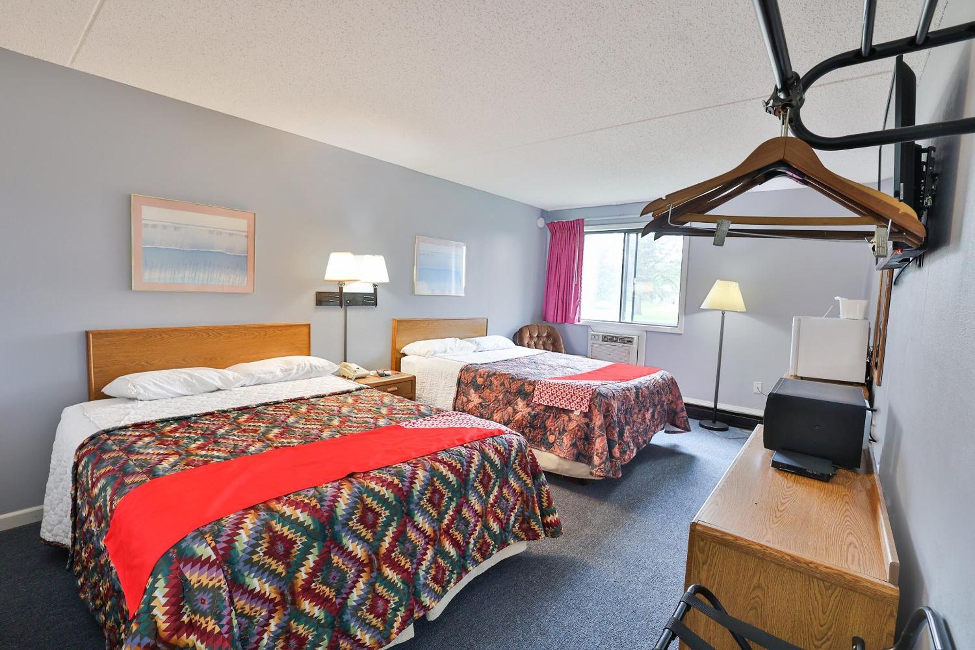 Oyo Hotel Pipestone Mn, Canterbury Park Eksteriør bilde
